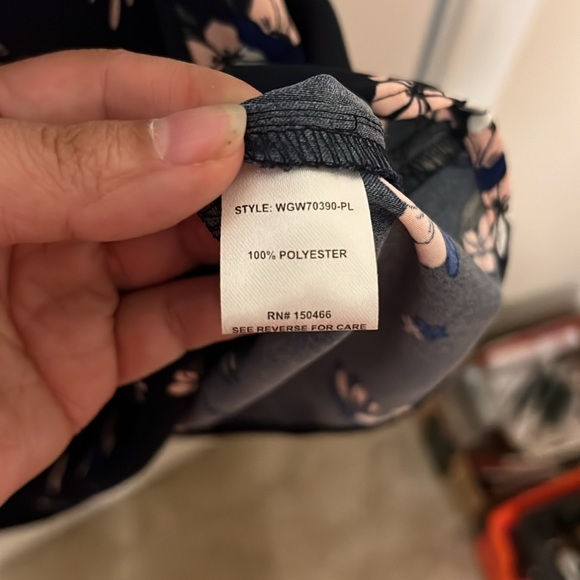 41 Hawthorn sleeveless dress, navy with floral print, POCKETS!, size 1X - Picture 7 of 7